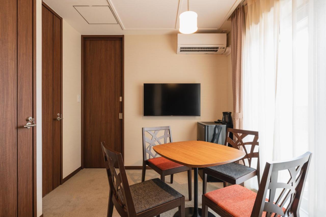 Aparthotel Grand Base Hakata-I Fukuoka  Esterno foto